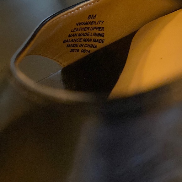 🖤Nine West leather upper 4.5” heel - Picture 16 of 17